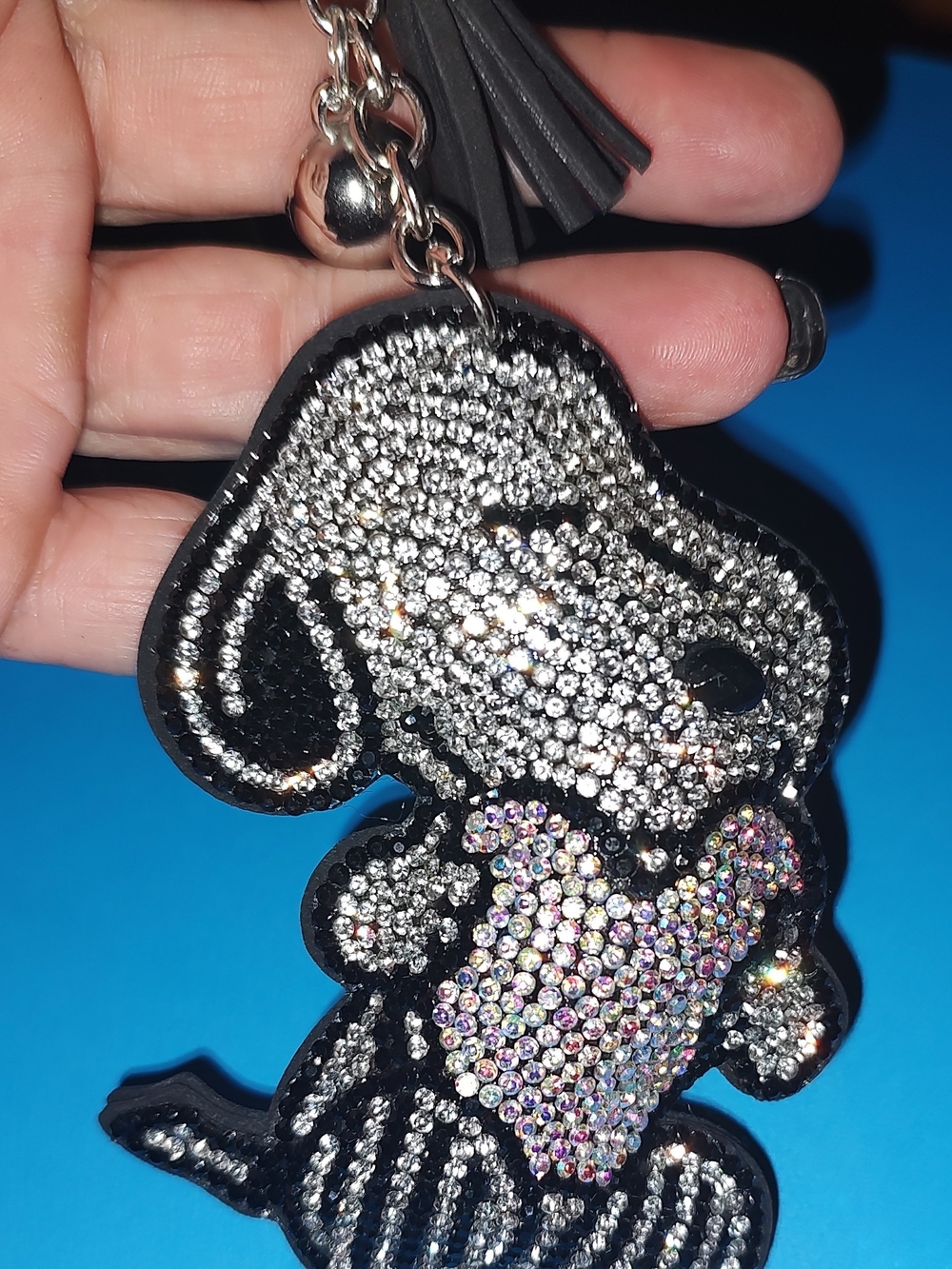 New! Rhinestone Snoopy Heart Keychain - Picture 3 of 3